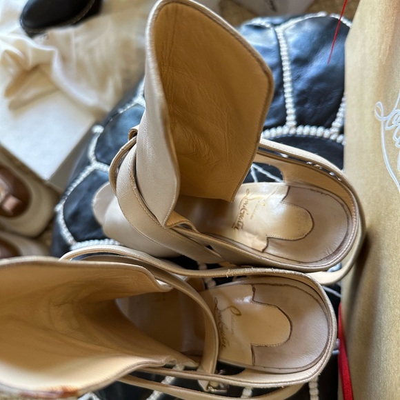 🔥🔥‼️authentic Christian Louboutin Hippik soft Nappa leather - Picture 13 of 16